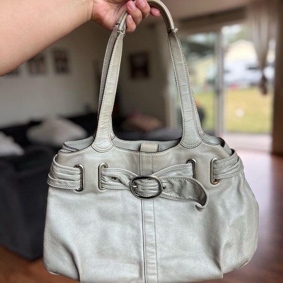 Authentic Coach purse - Picture 9 of 11